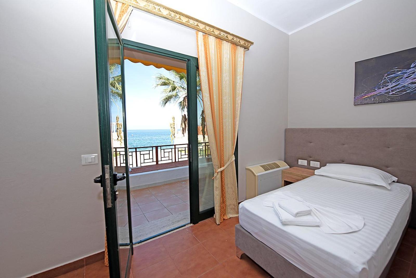 Hotel Palmanova Mardok 3*